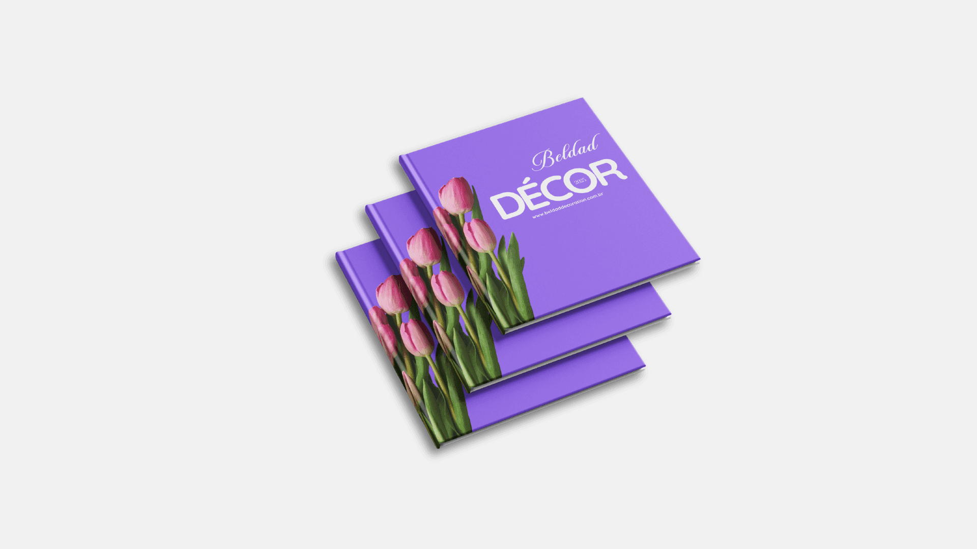 Beldad Décor catalogues with pink tulips on violet covers